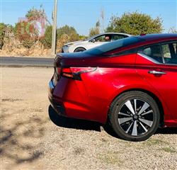 نيسان ألتيما